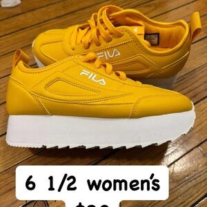 Fila Women's Yellow Sneakers